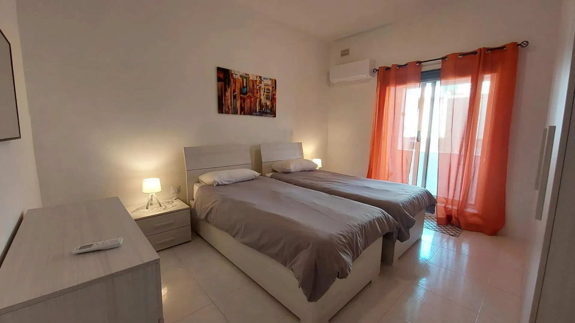 Nr41 Holiday Apartment - Close To Village Centre, Promenade, Shops & Restaurants Marsaxlokk
